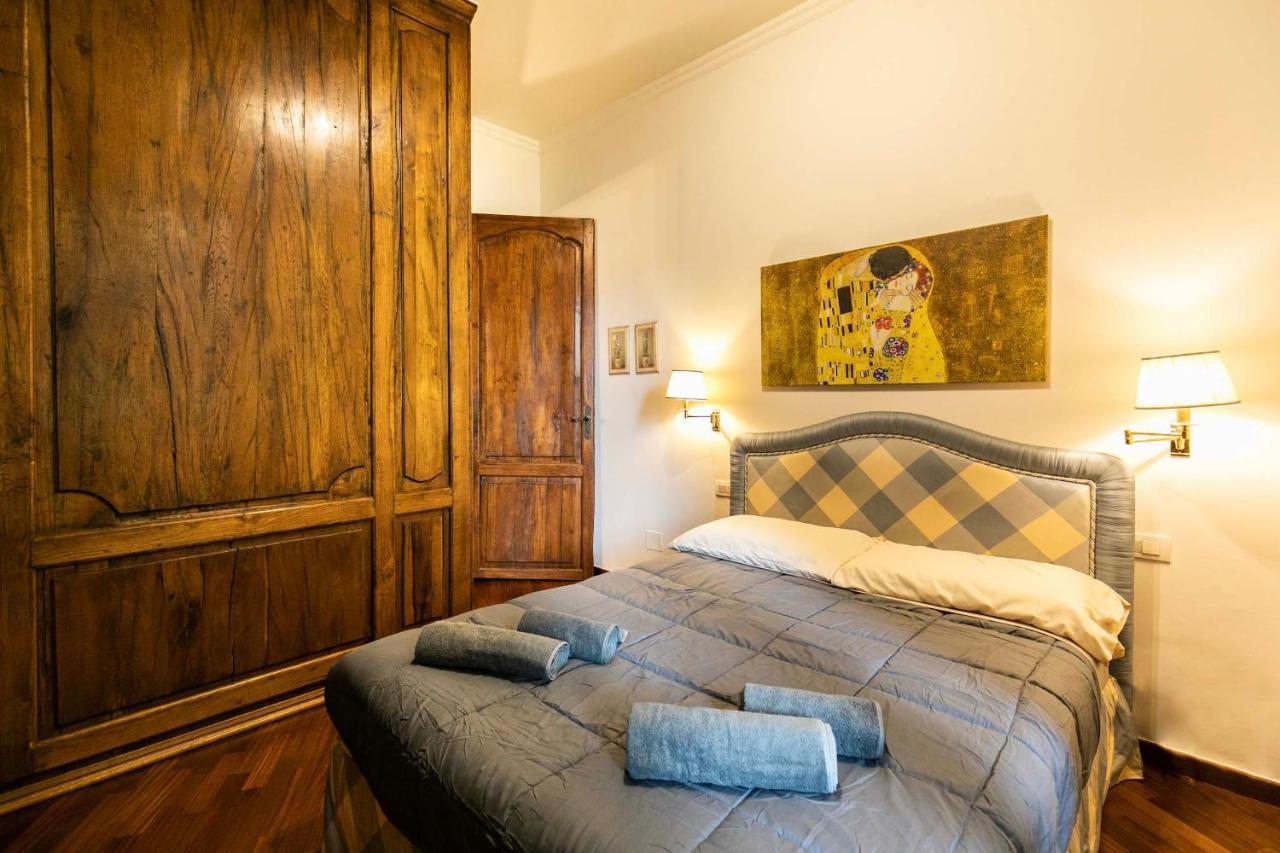 Klimt - Jacuzzi 5 Star - Luxury Design Apartment Mediolan Zewnętrze zdjęcie